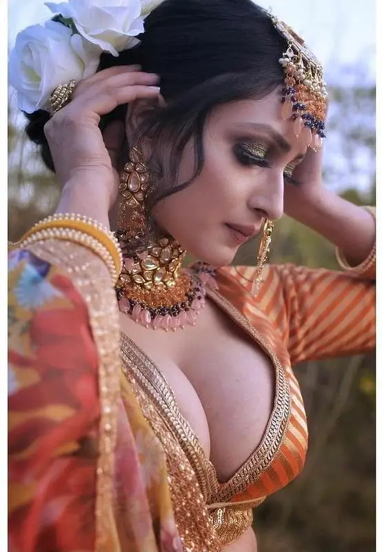 Chudai Story Hindi Me 