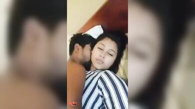 South Indian boy foreplay His GF pussy